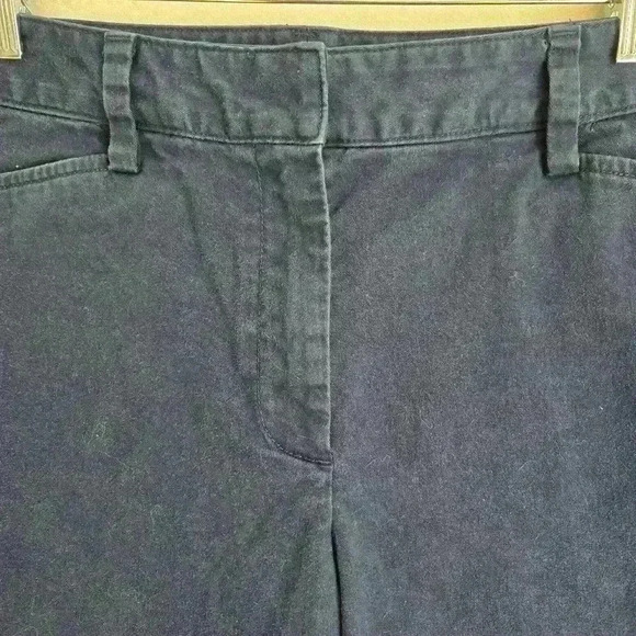 Lands' End Women's Shorts Navy Blue Mid Rise  Size 10 - Picture 2 of 5